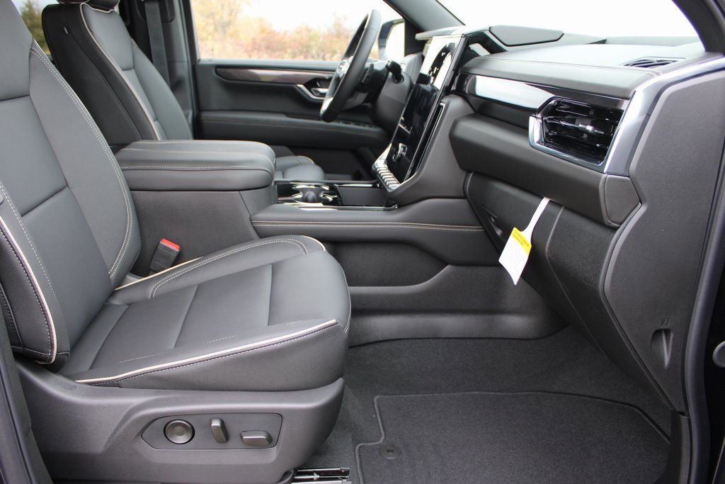 New 2026 GMC Yukon Elevation image 19