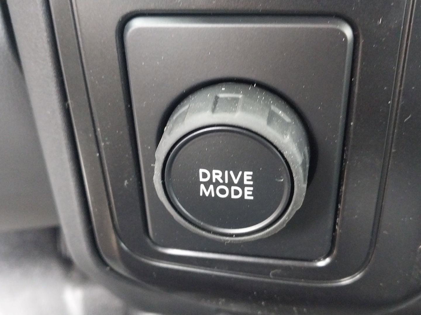 New 2026 Ford F250 XL w/ XL Chrome Package image 14