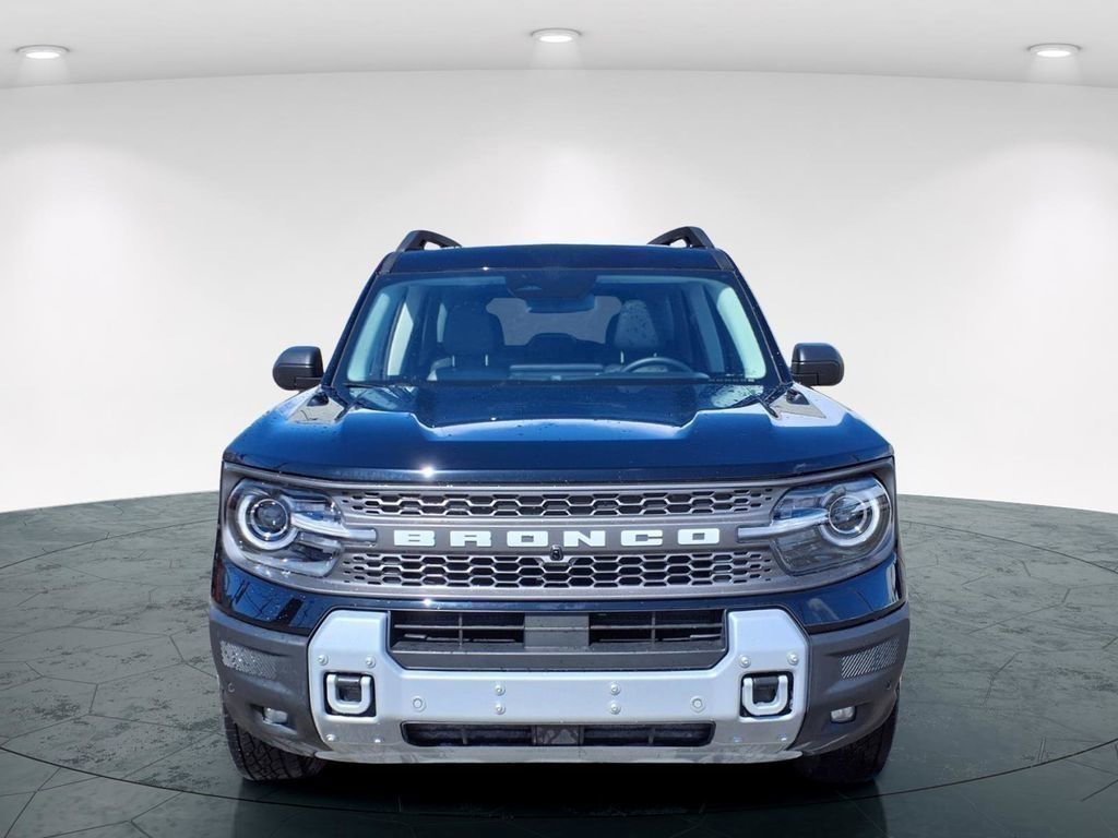 Used 2025 Ford Bronco Sport Badlands w/ Badlands Tech Package image 2