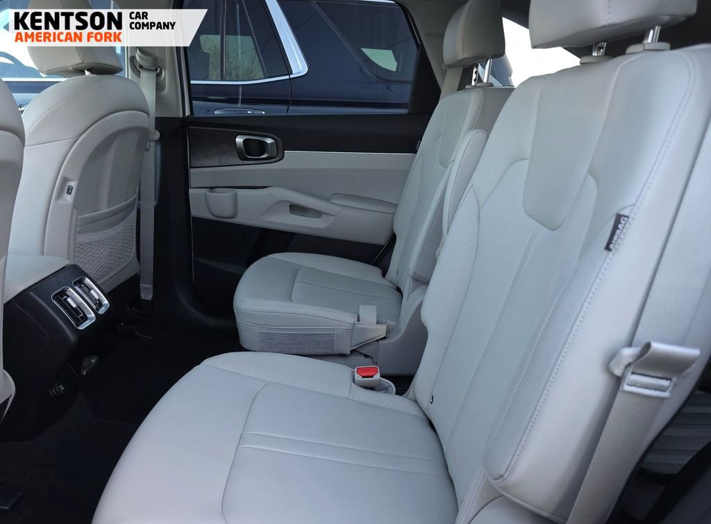 Used 2024 Kia Sorento X-Line EX image 13