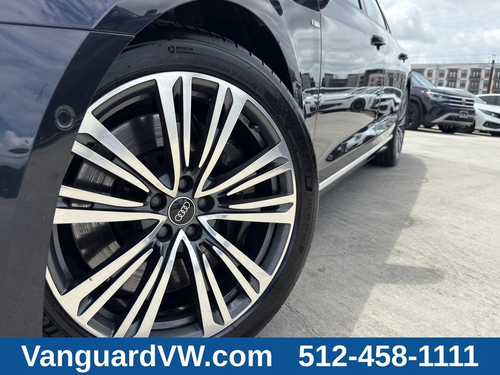 Used 2021 Audi A8 L 4.0T AWD/4WD image 4