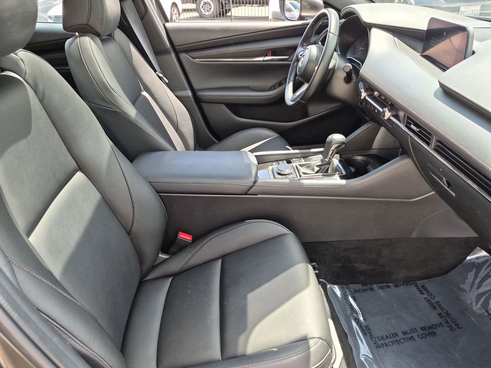 Used 2023 MAZDA MAZDA3 s FWD image 30