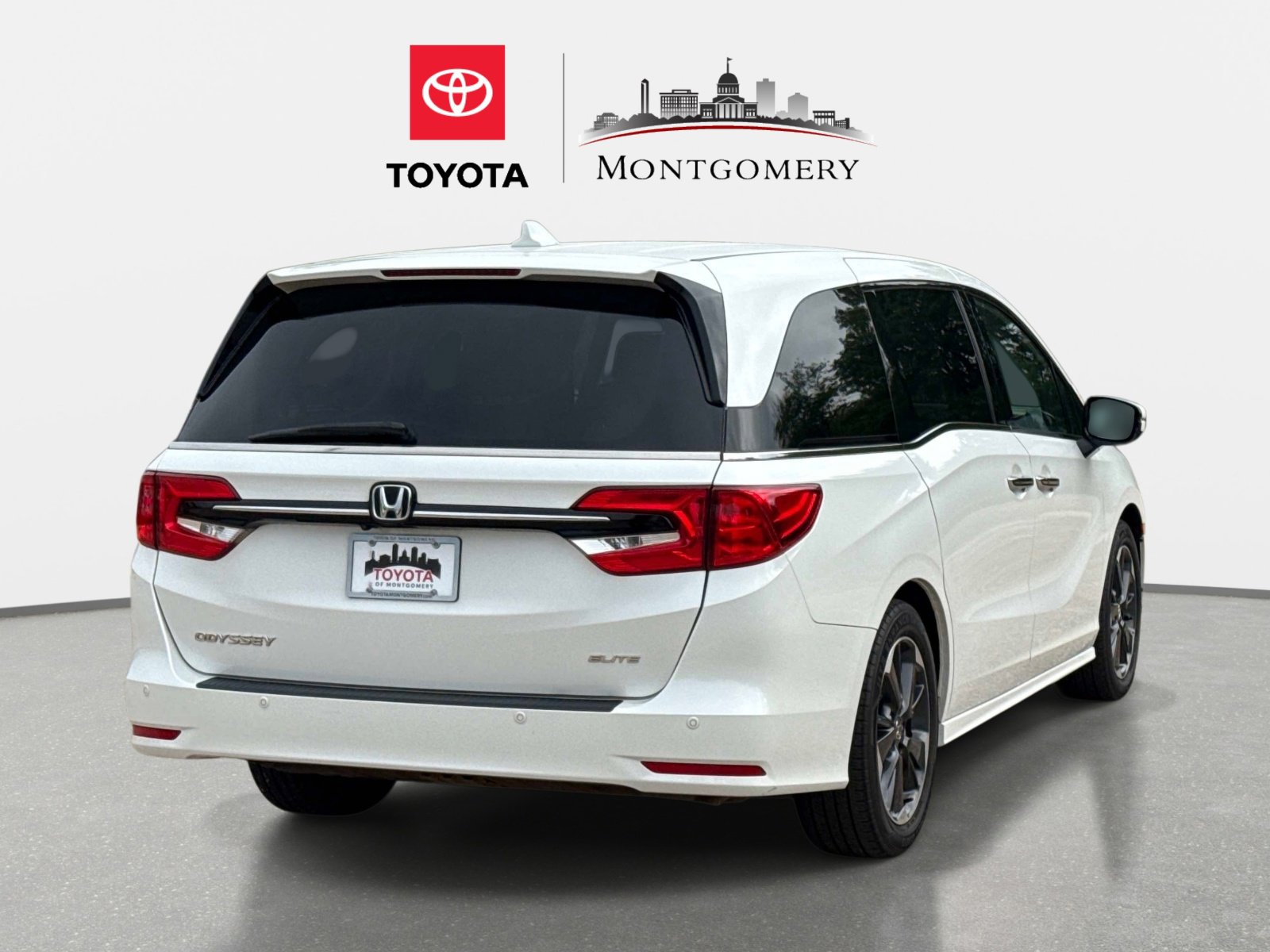 Used 2022 Honda Odyssey Elite image 3