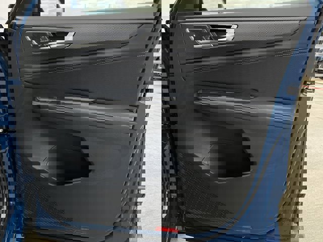 New 2026 Volkswagen Atlas Cross Sport SEL Premium R-Line image 19