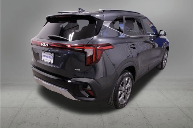 Used 2024 Kia Seltos S AWD/4WD image 5