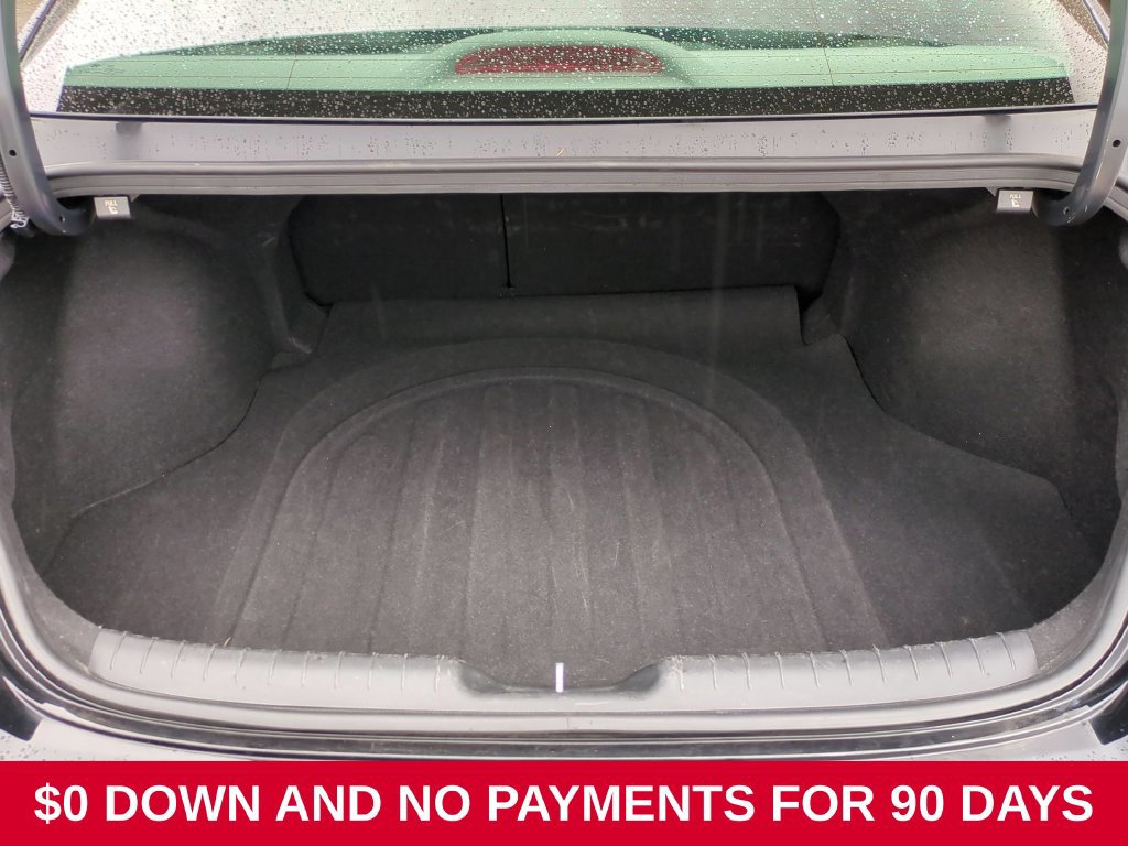 Used 2025 Hyundai Elantra SEL FWD image 28