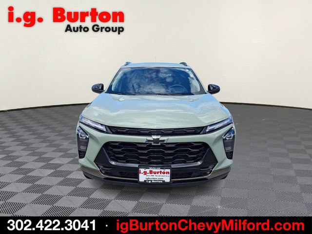 Certified 2025 Chevrolet Trax ACTIV w/ Driver Confidence Package FWD image 2