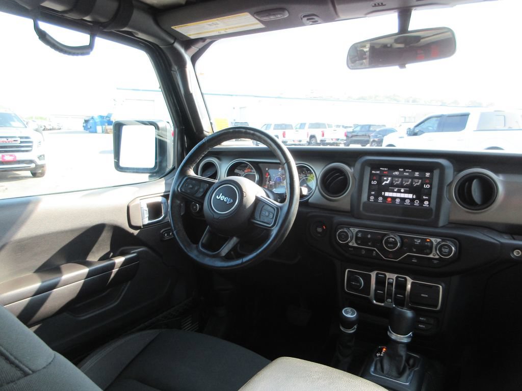 Used 2021 Jeep Wrangler Unlimited Sport AWD/4WD image 23