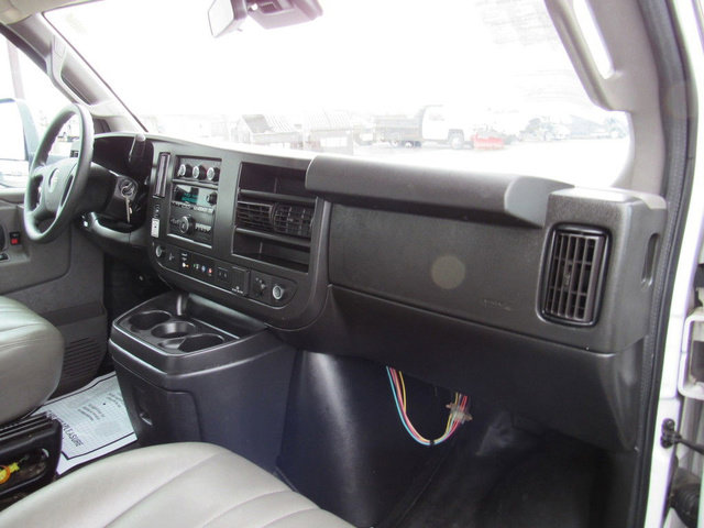 Used 2021 GMC Savana 3500 Extended w/ Power Convenience Package image 14