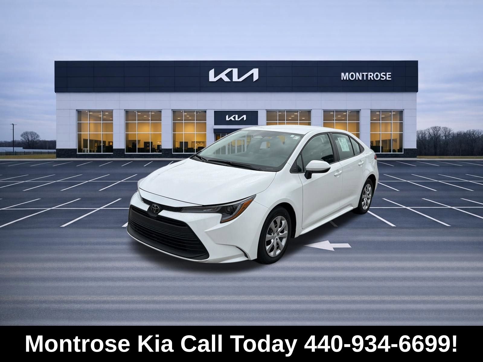 Used 2025 Toyota Corolla LE image 1