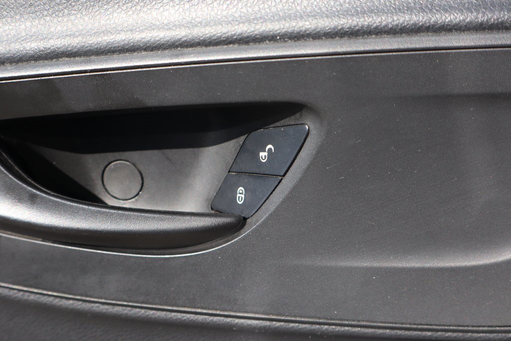 Used 2019 Mercedes-Benz Sprinter 2500 image 19