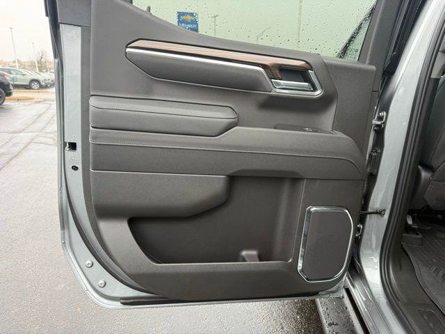 New 2026 Chevrolet Silverado 1500 RST w/ Dark Appearance Package image 38