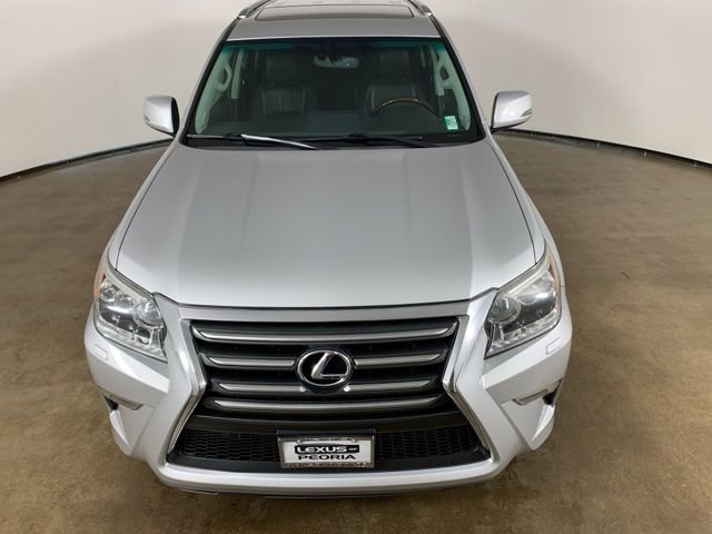 Used 2014 Lexus GX 460 w/ Premium Package AWD/4WD image 4