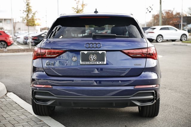 Certified 2025 Audi Q3 2.0T Premium w/ Convenience Package image 10