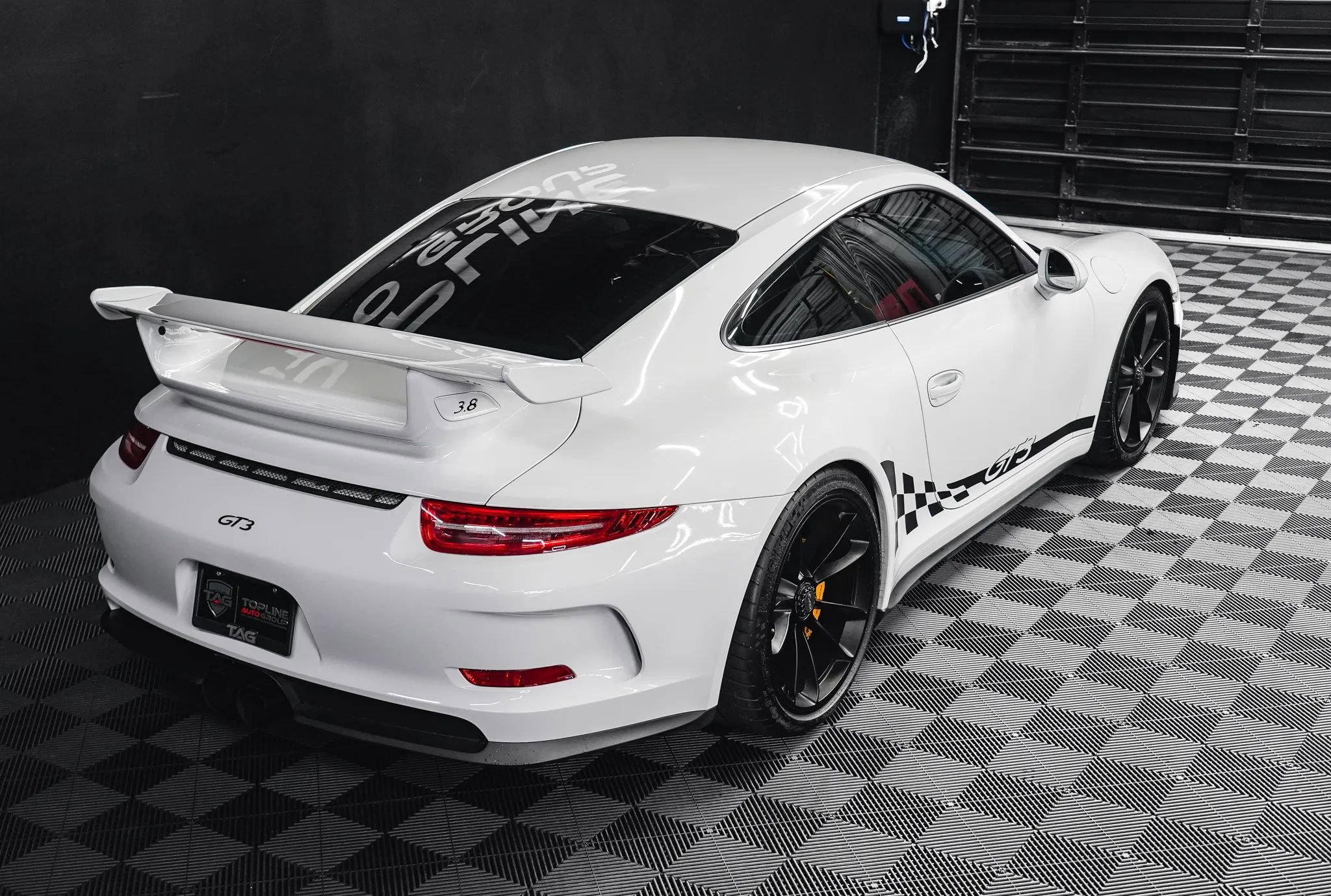 Used 2015 Porsche 911 GT3 RWD image 20