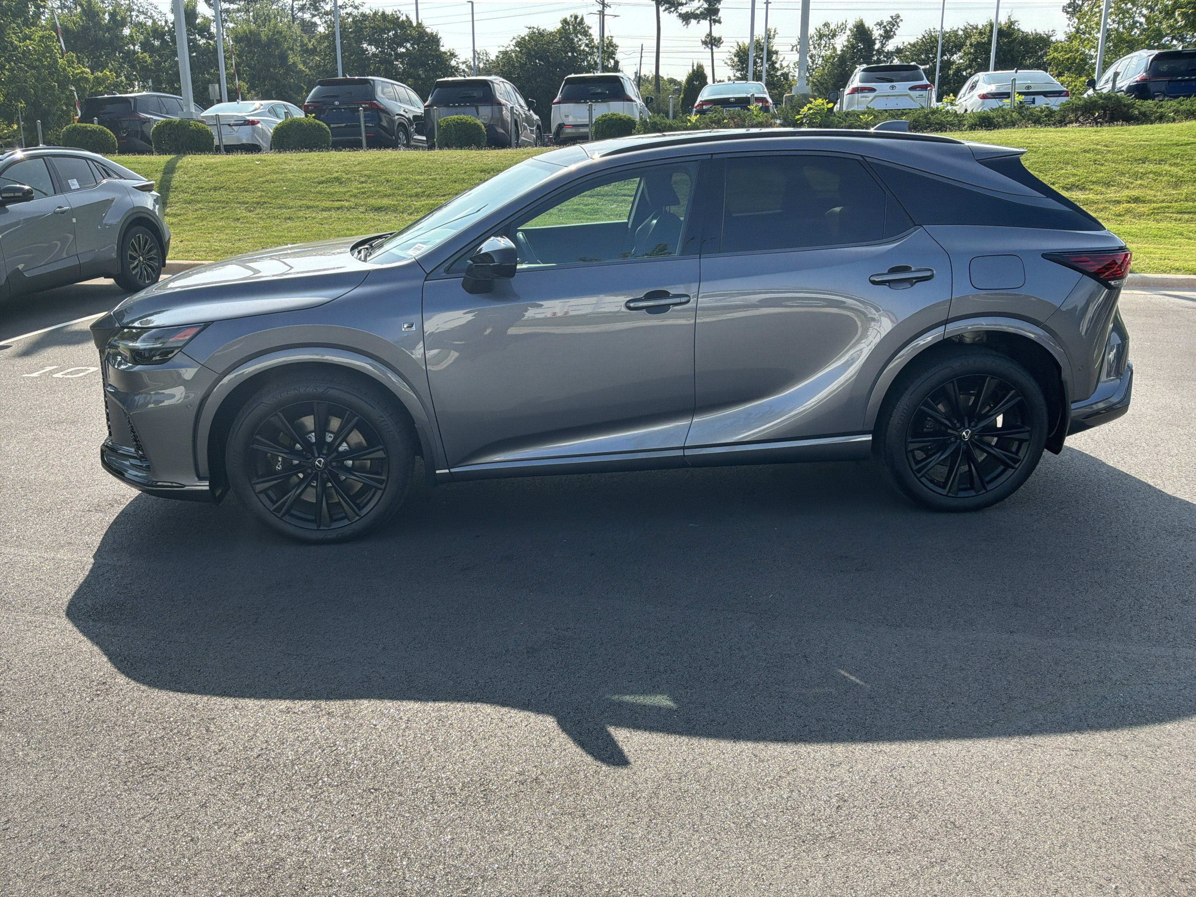 Used 2023 Lexus RX 500h F Sport AWD/4WD image 7
