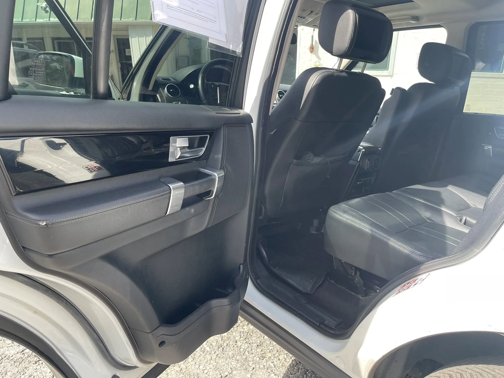 Used 2012 Land Rover LR4 HSE image 15