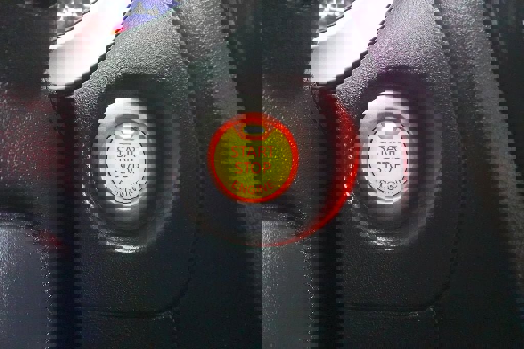 Used 2013 Nissan Juke SL image 18