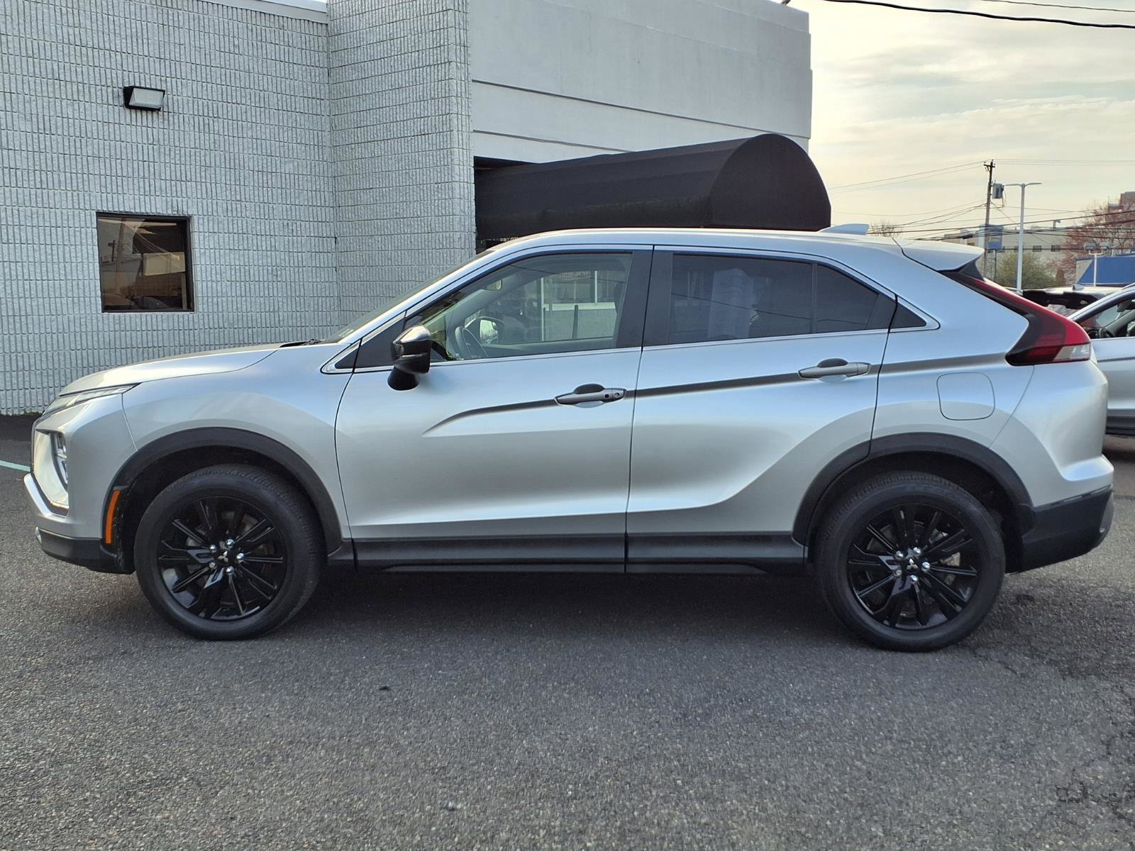 Used 2024 Mitsubishi Eclipse Cross LE image 7