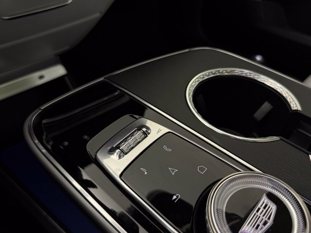 Used 2024 Cadillac Lyriq Luxury RWD image 22