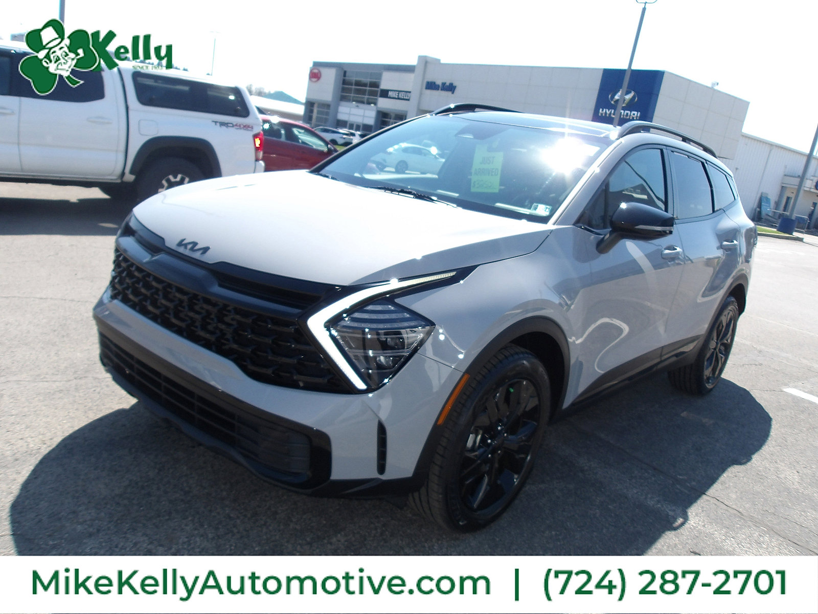 Used 2025 Kia Sportage X-Line w/ Premium Package image 3