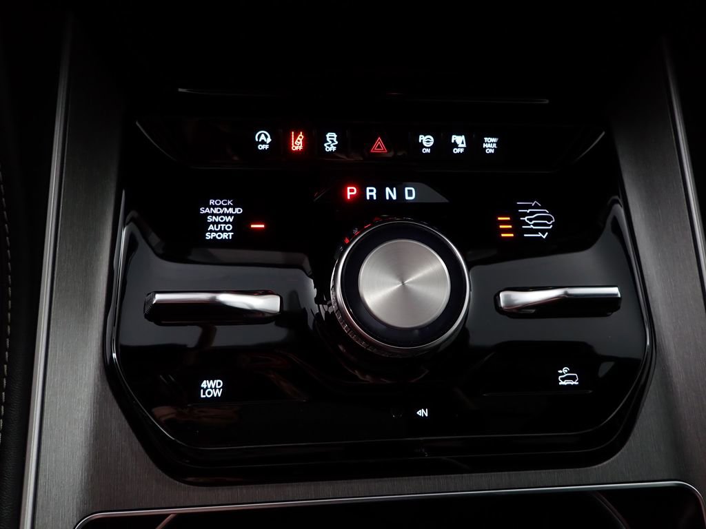 New 2026 Jeep Grand Wagoneer 4WD w/ Quick Order Packge 29V Upland image 34