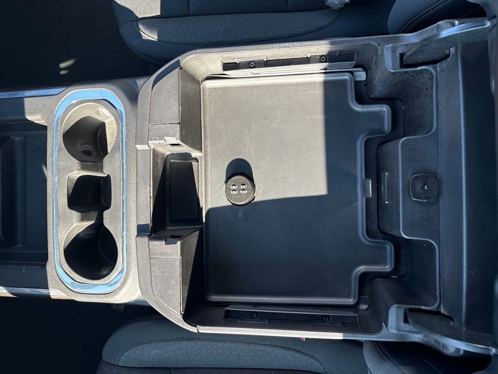 Used 2022 Chevrolet Silverado 2500 LT w/ Convenience Package image 30