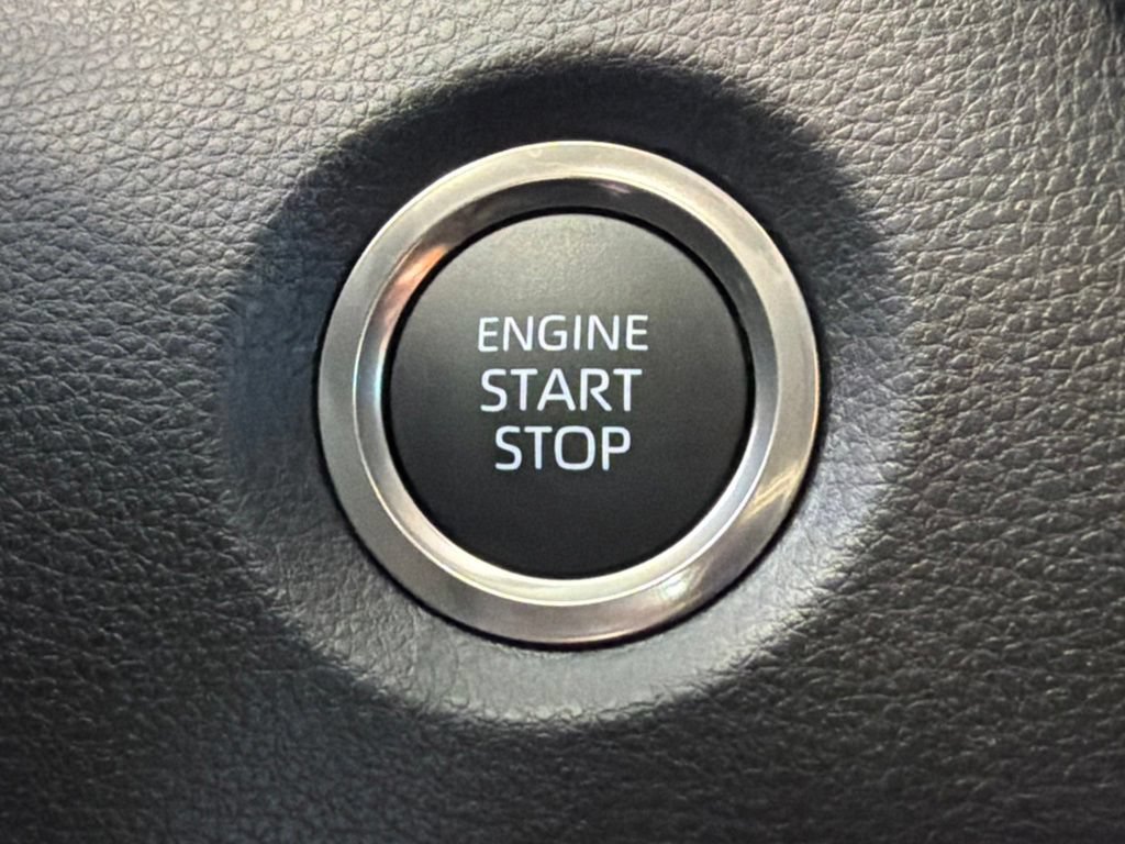 Certified 2026 Toyota Corolla SE FWD image 27