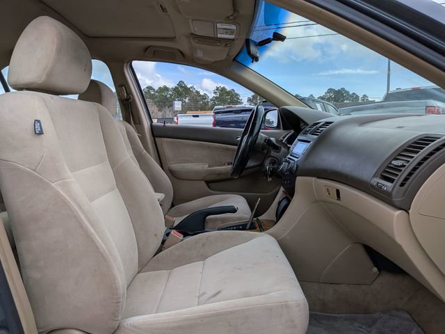 Used 2004 Honda Accord EX image 24