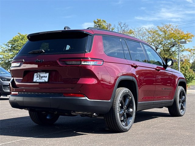 New 2025 Jeep Grand Cherokee L Altitude image 7