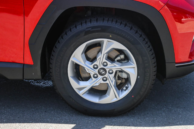Certified 2022 Hyundai Tucson SEL AWD/4WD image 15