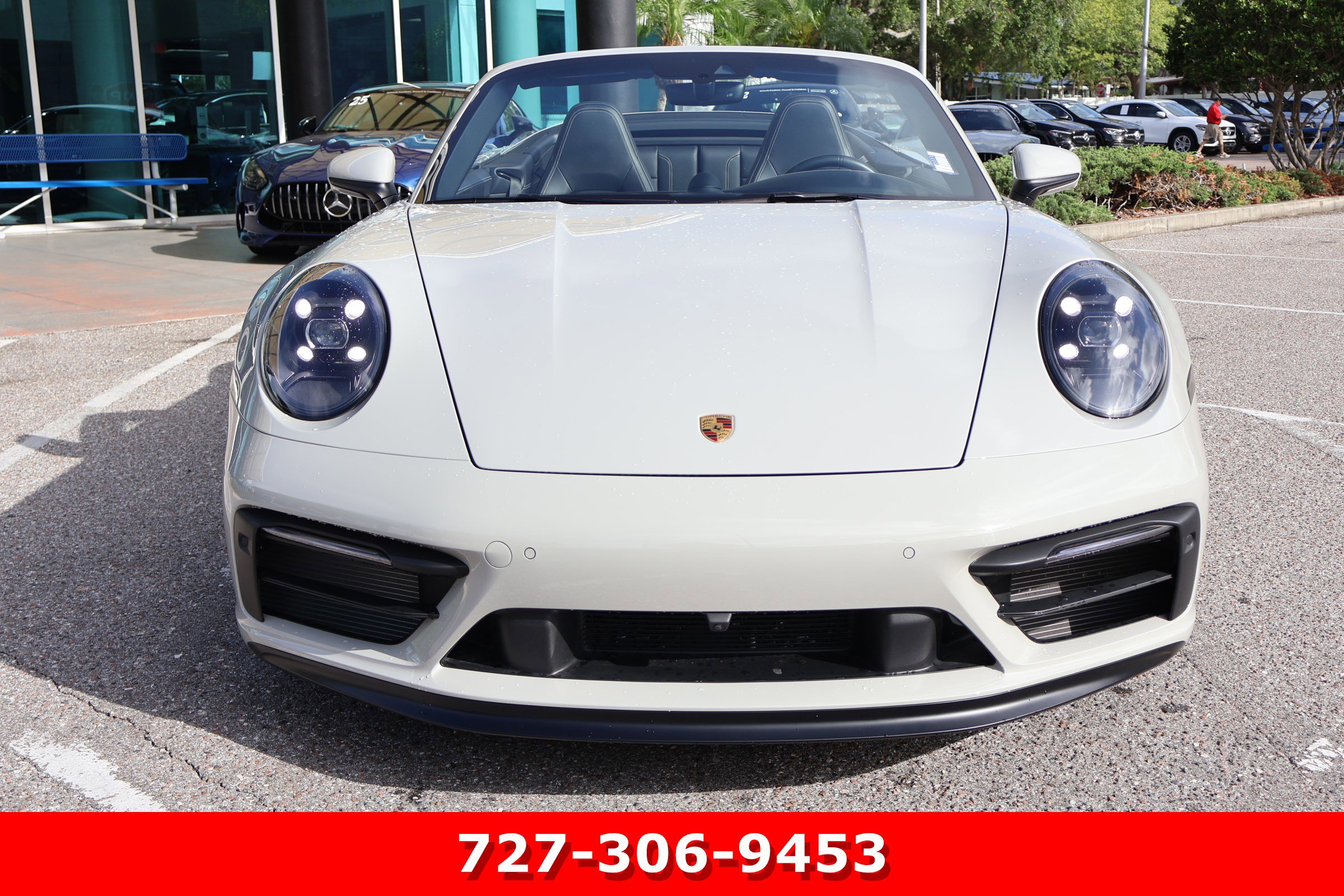 Used 2024 Porsche 911 Cabriolet image 14