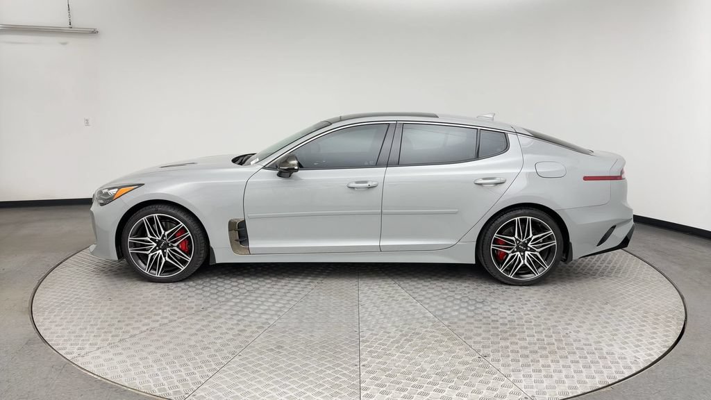 Used 2023 Kia Stinger GT2 AWD/4WD image 5