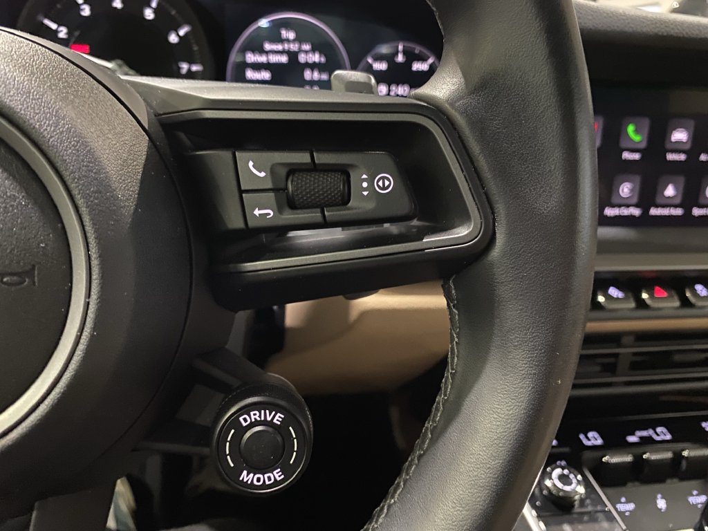 Used 2024 Porsche 911 Carrera image 10