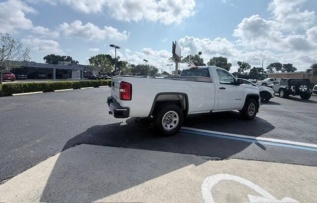 Used 2017 GMC Sierra 1500 2WD Regular Cab image 4