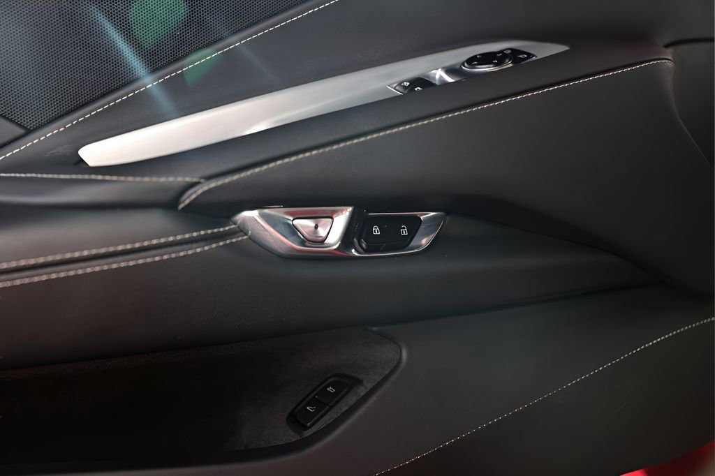 Used 2020 Chevrolet Corvette Stingray Coupe w/ 1LT image 29