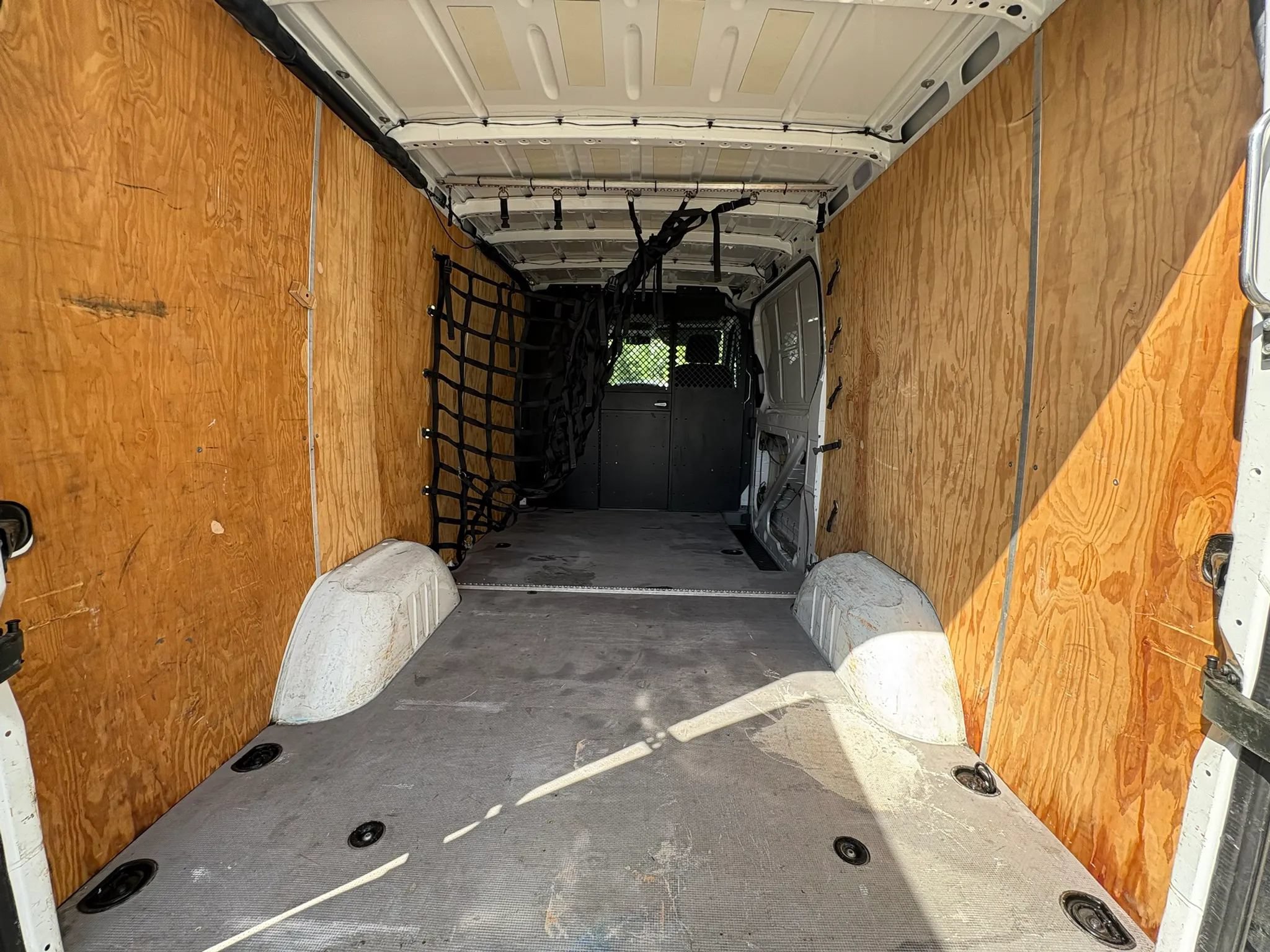 Used 2007 Dodge Sprinter 2500 RWD image 22