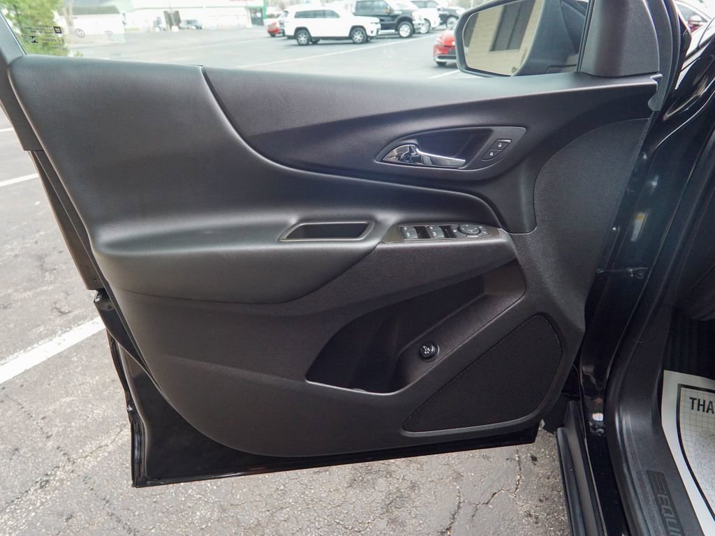Used 2024 Chevrolet Equinox LT image 16