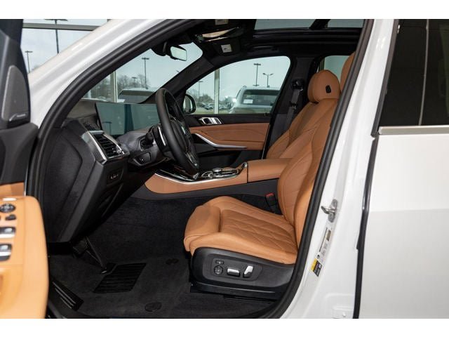 New 2026 BMW X5 xDrive50e w/ Premium Package AWD/4WD image 60