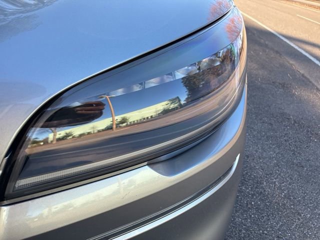 Certified 2022 Lincoln Aviator Reserve w/ Equipment Group 201A image 10