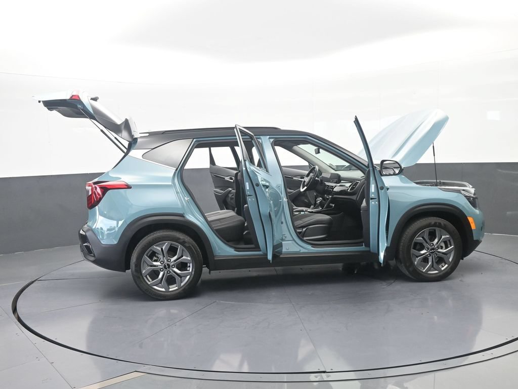 Used 2024 Kia Seltos S FWD image 70