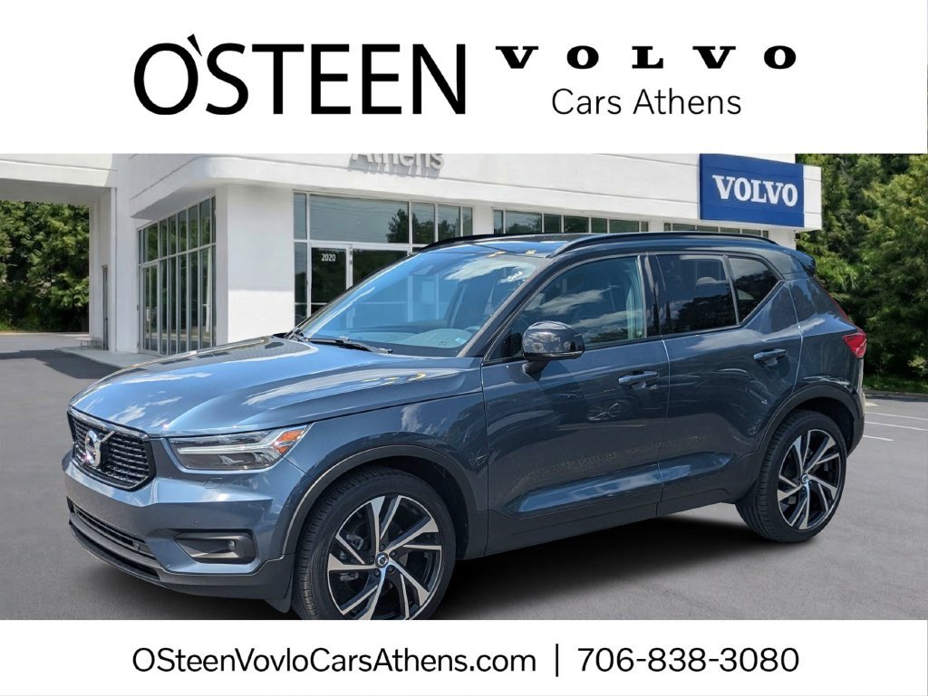 Used 2022 Volvo XC40 T5 R-Design w/ Climate Package