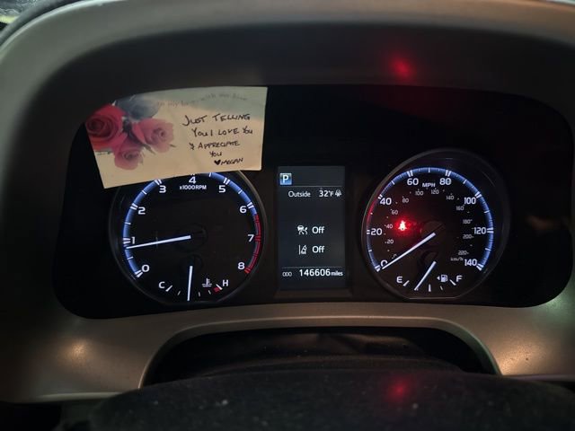 Used 2017 Toyota RAV4 LE image 9