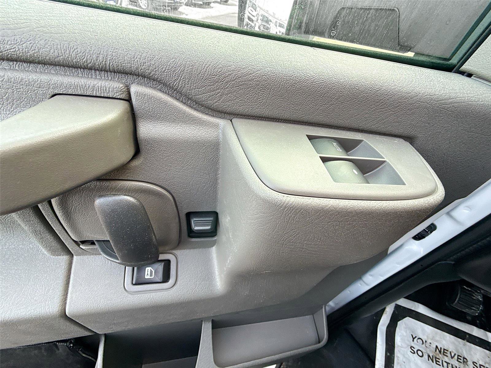 New 2025 Chevrolet Express 3500 w/ Power Convenience Package image 13