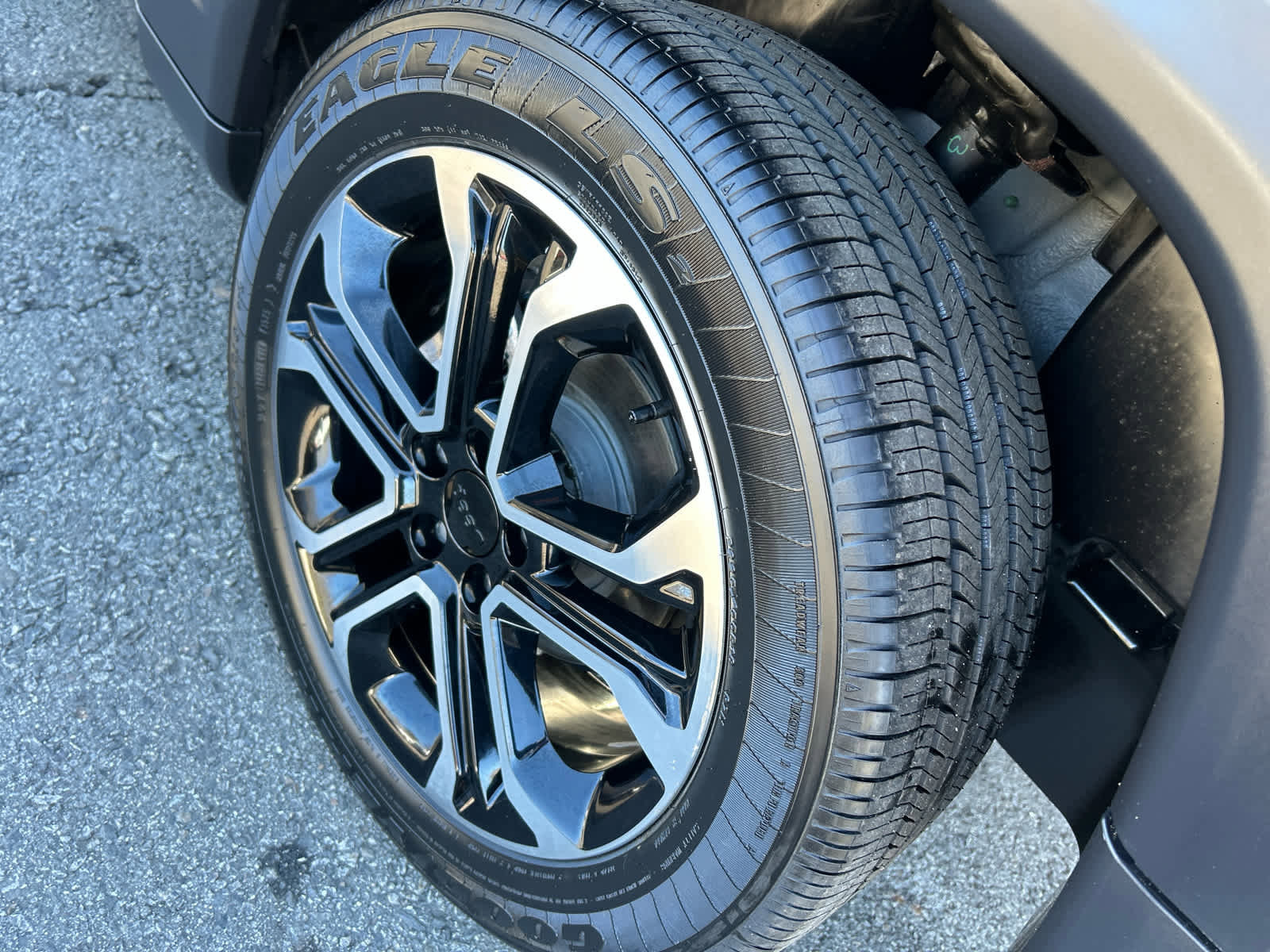 Used 2024 Jeep Compass Limited image 15