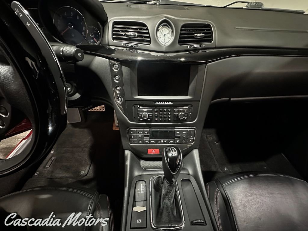 Used 2014 Maserati GranTurismo Sport RWD image 36