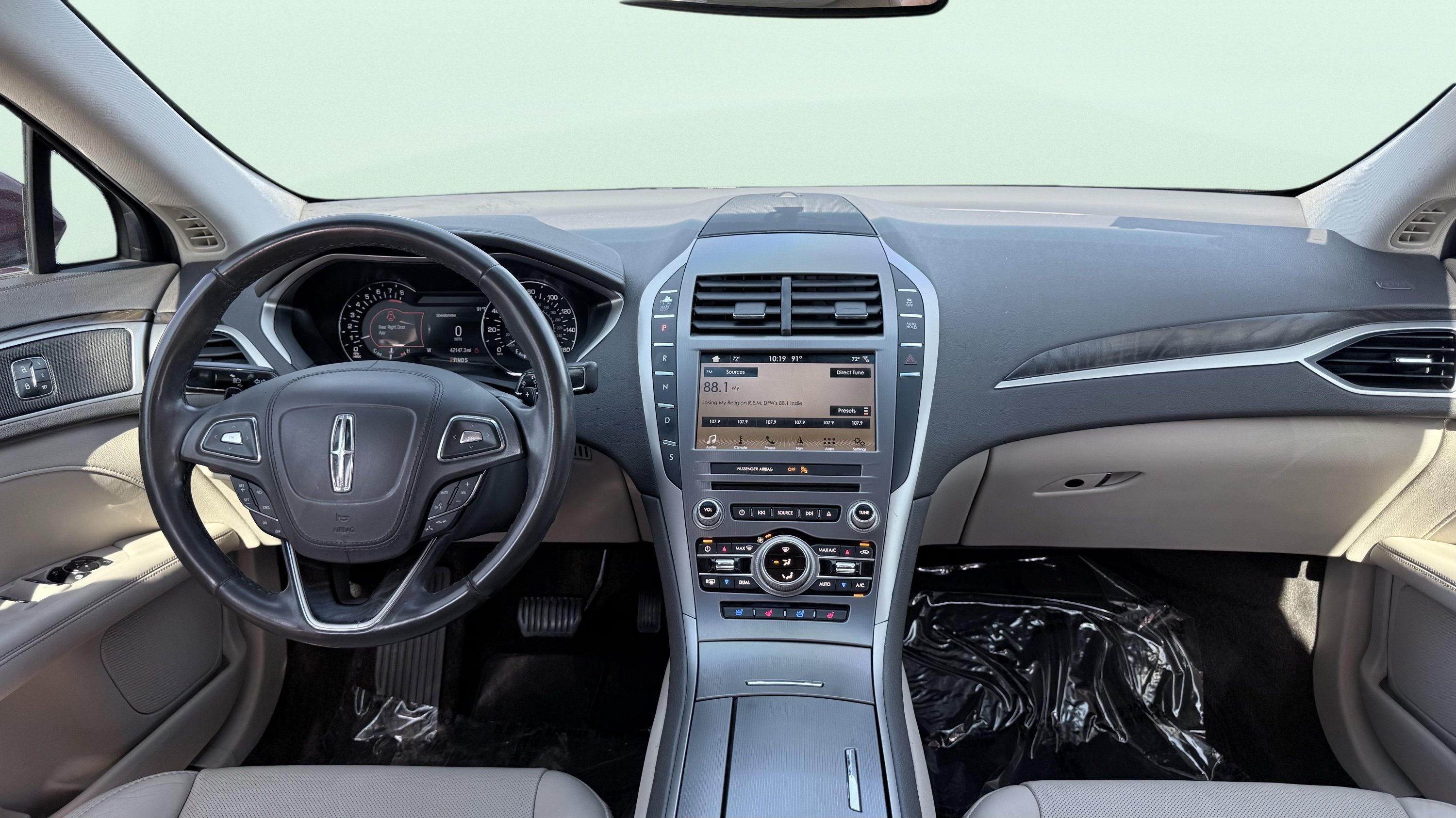 Used 2017 Lincoln MKZ Reserve FWD image 45