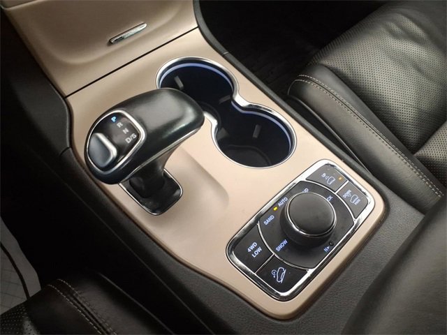 Used 2015 Jeep Grand Cherokee Overland w/ Advanced Technology Group image 21