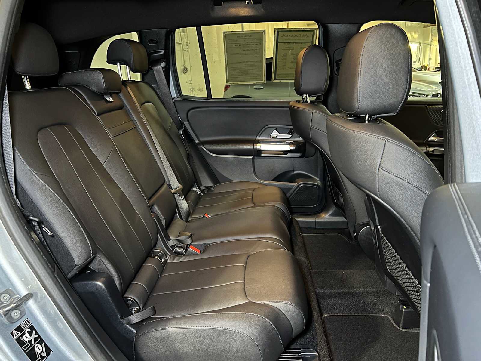 Certified 2025 Mercedes-Benz GLB 250 4MATIC image 13
