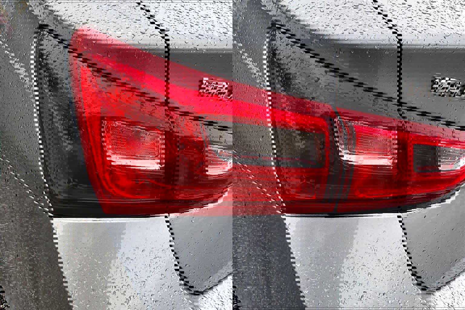 Used 2024 Chevrolet Malibu LT image 28